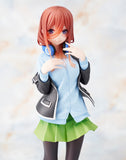 Taito - Coreful Figure Nakano Miku ~Uniform ver~ - The Quintessential Quintuplets Prize Figure