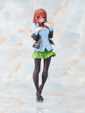 Taito - Coreful Figure Nakano Miku ~Uniform ver~ - The Quintessential Quintuplets Prize Figure