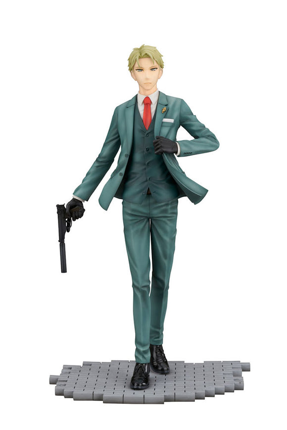 FURYU Corporation Loid Forger SPYxFAMILY 1/7 Scale Figure