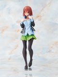 Taito - Coreful Figure Nakano Miku ~Uniform ver~ - The Quintessential Quintuplets Prize Figure